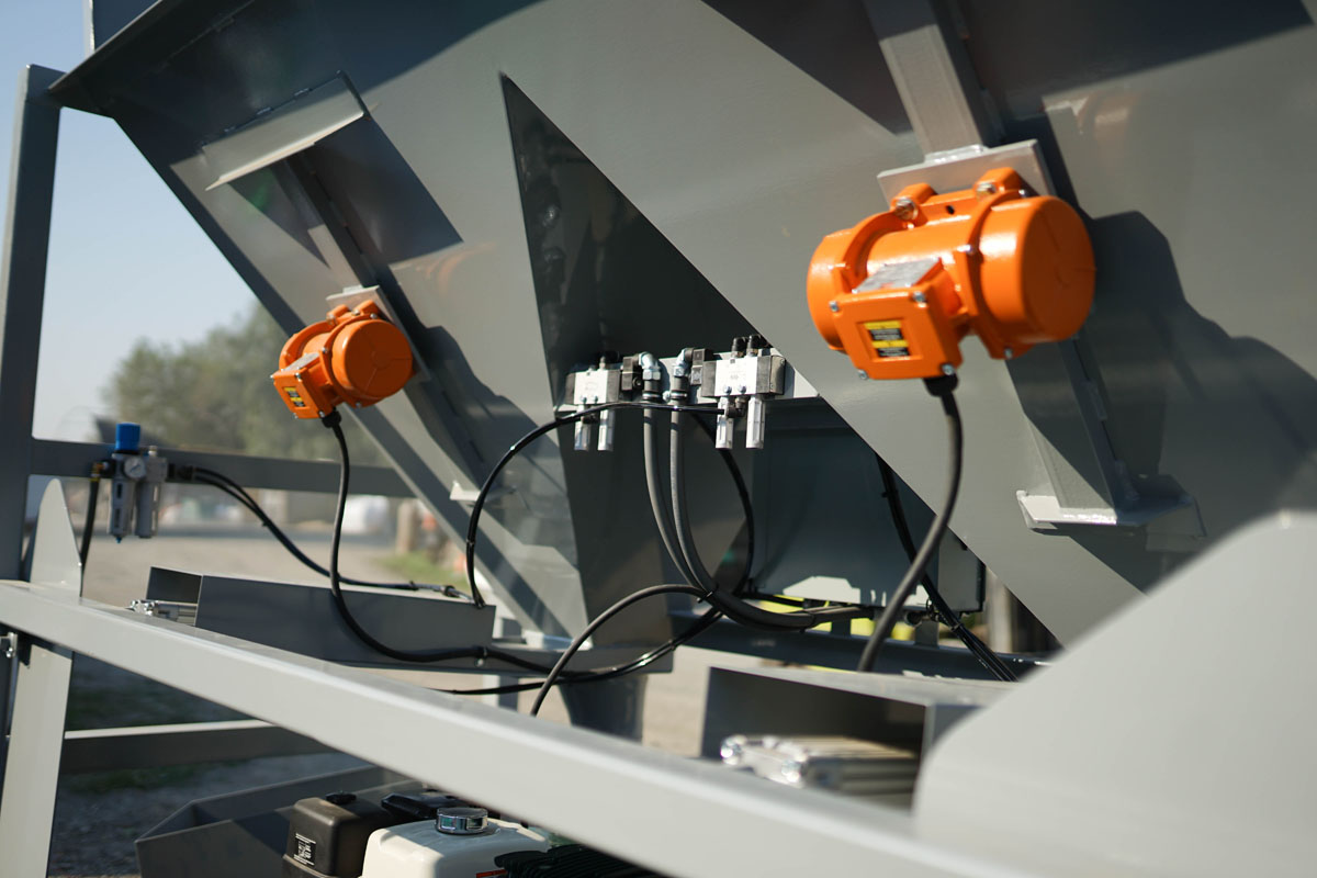 Automatic Sandbag Filling Machine The Bag Lady, Inc.